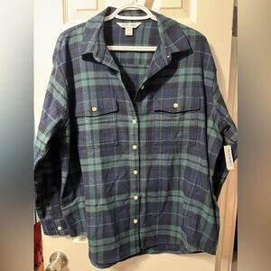 Old Navy Blue & Green  The Boyfriend Shirt. NWT. Sz M